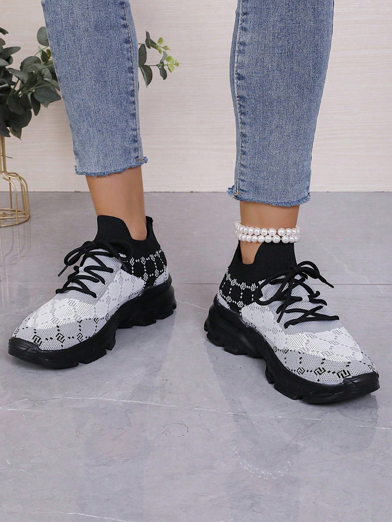 Women Colorblock Lace Up Casual Outdoor Sports Shoes