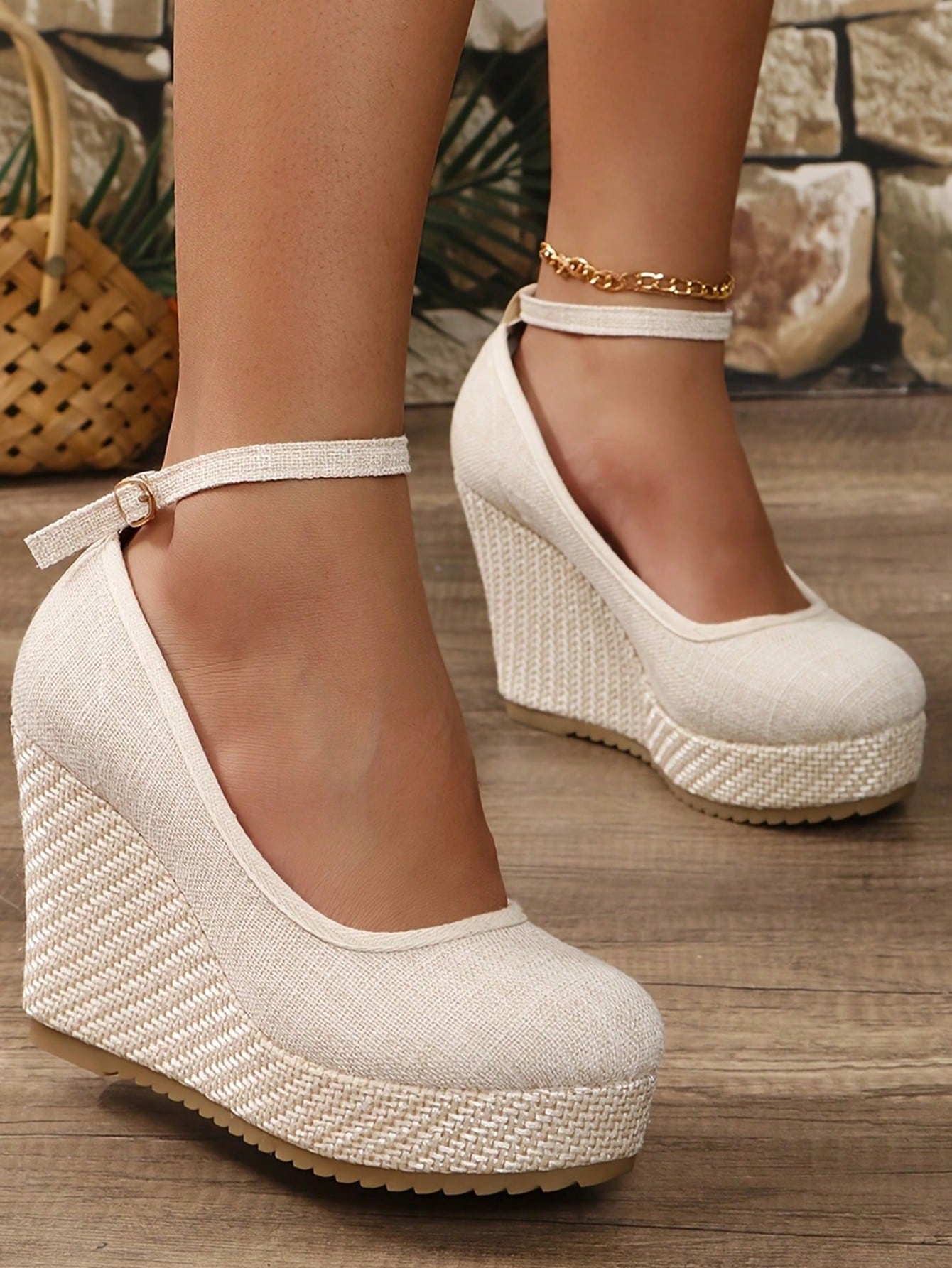 Women's Thick Bottom Mary Jane Shoes Round Toe Waterproof Platform Adjustable Buckle Strap, Fashion Large Size Comfortable Casual Shoes, Suitable For Spring And Autumn