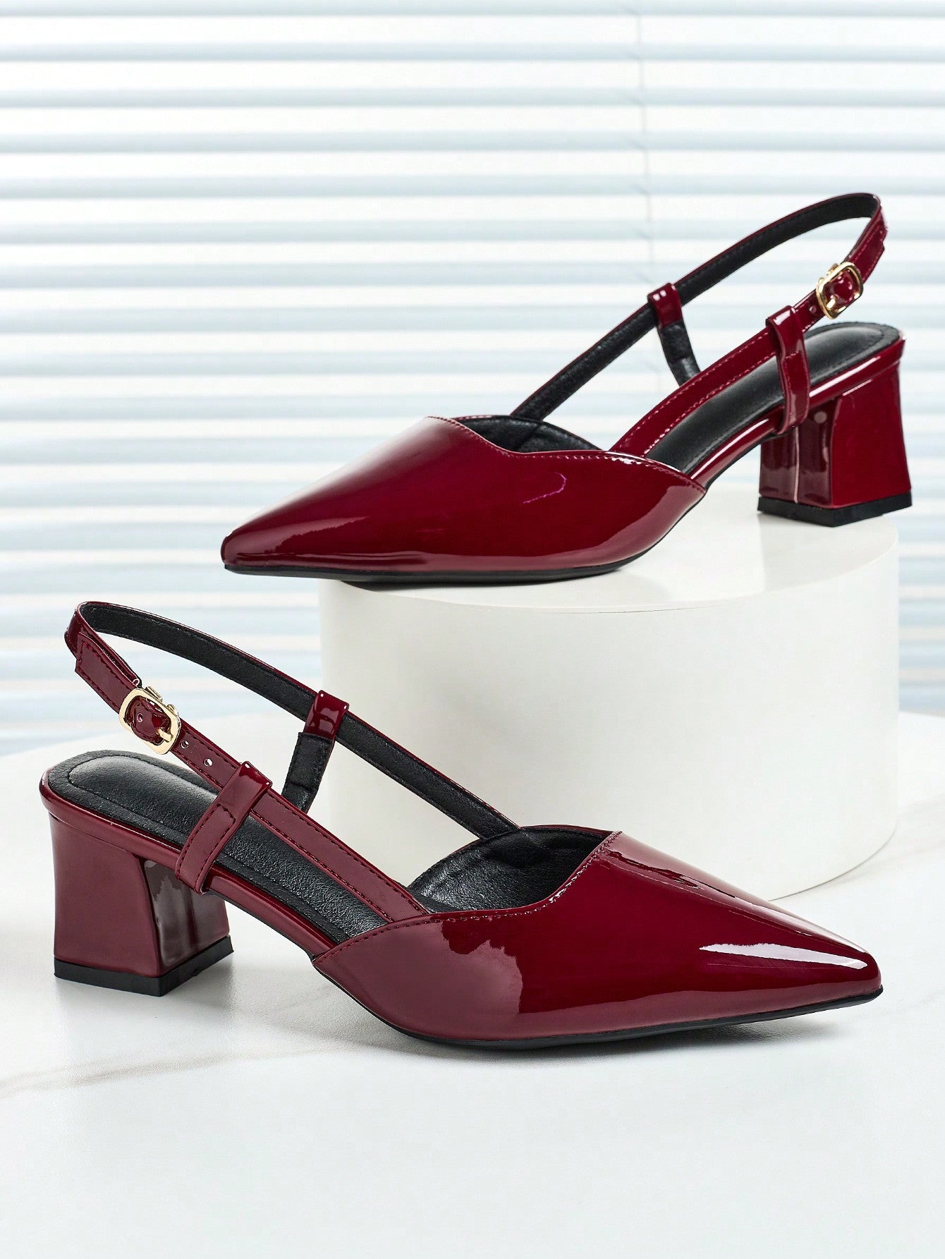 Pointed Toe Metal Thick Heel Fashion Mary Jane Loafers Women Shoes For Work, T-Strap Wingtip College Style Flats