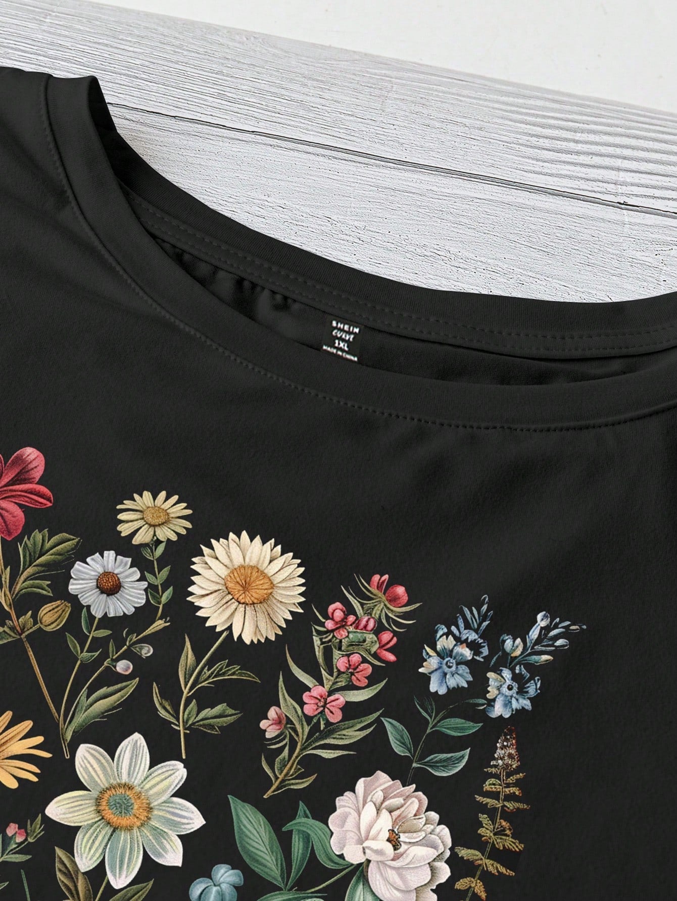 LUNE Plus Size Women 3D Floral Print Round Neck Short Sleeve Loose T-Shirt Top