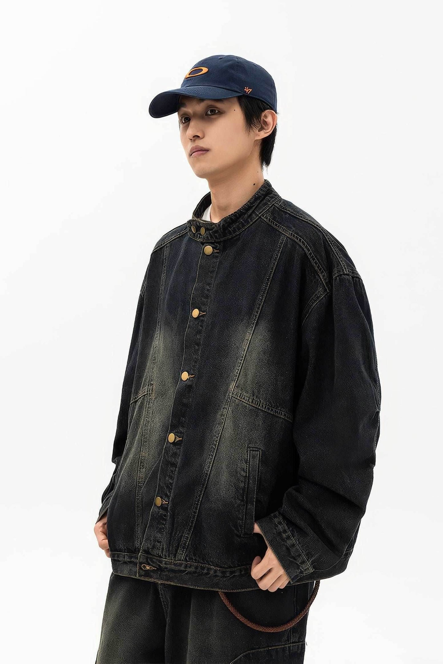 Fall_Winter Unisex Vintage Denim Jacket – Loose Fit, Washed & Distressed