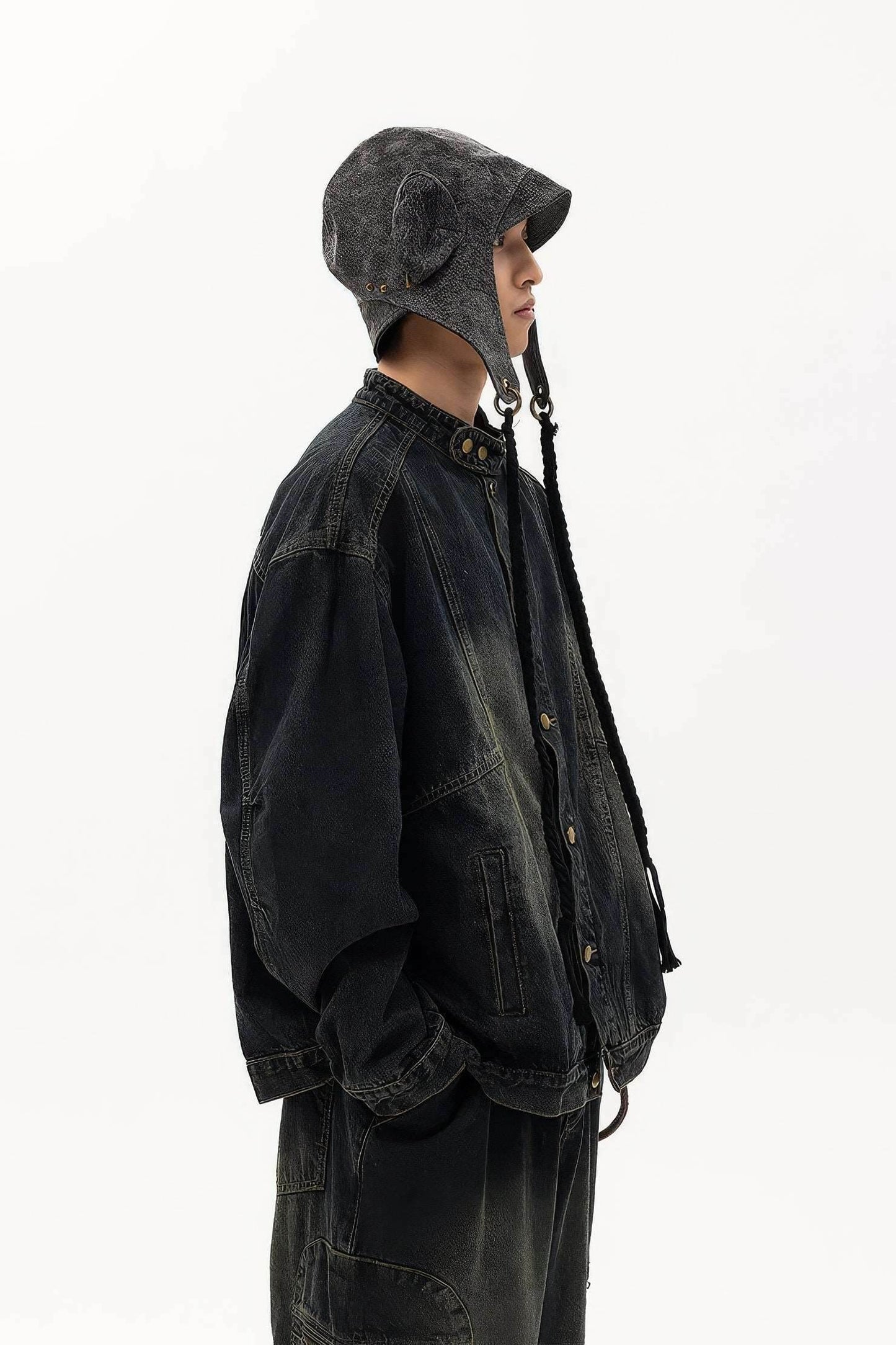 Fall_Winter Unisex Vintage Denim Jacket – Loose Fit, Washed & Distressed