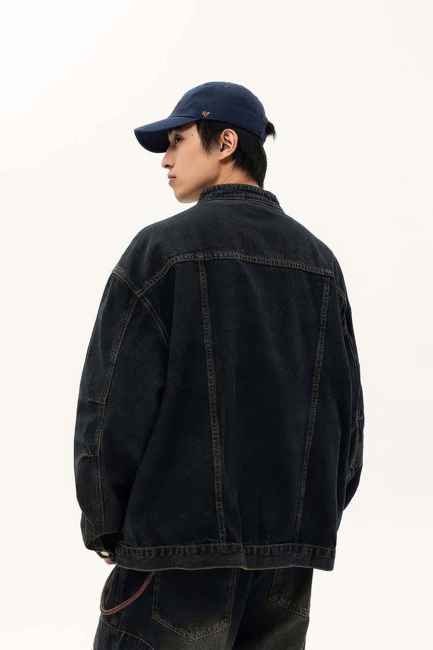Fall_Winter Unisex Vintage Denim Jacket – Loose Fit, Washed & Distressed