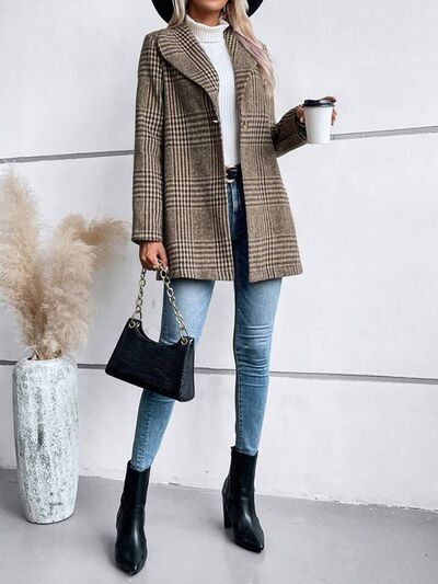 Women's Plaid Collared Neck Buttoned Long Sleeve Jacket – Classic & Lightweight Outerwear for Everyday Wear