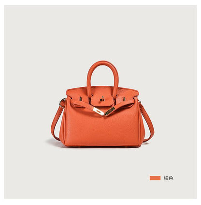 Retro Cowgirl Messenger Bag – Stylish and Chic Leather Handbag