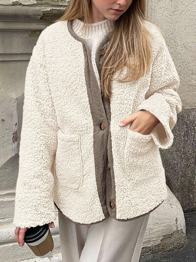 Modern Cozy Women Luxuriously Cozy Contrast Button Up Sherpa Jacket with Pockets For Fall & Winter