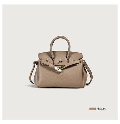 Retro Cowgirl Messenger Bag – Stylish and Chic Leather Handbag