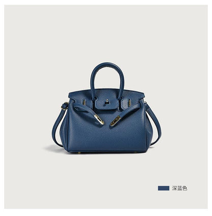 Retro Cowgirl Messenger Bag – Stylish and Chic Leather Handbag