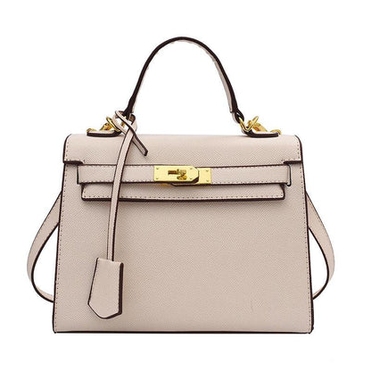 Luxury Cowgirl Kelly Purse – Trendy, High-Fashion Leather Handbag with Adjustable Strap