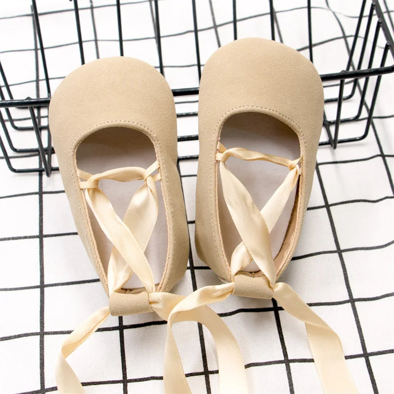 Fashion Newborn Baby Girl Shoes First Walkers Moccasins Cross Ribbon Princess Dance Soft Sole Infant Toddler Shoes Footwear