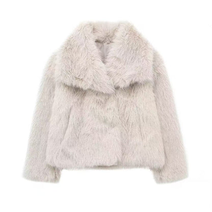 Women's Faux Fur Coat with Large Lapel Trendy