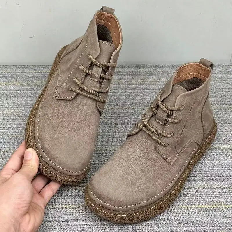 Men's boots fashionable new casual high top shoes comfortable classic British style small leather shoes outdoor leather boots