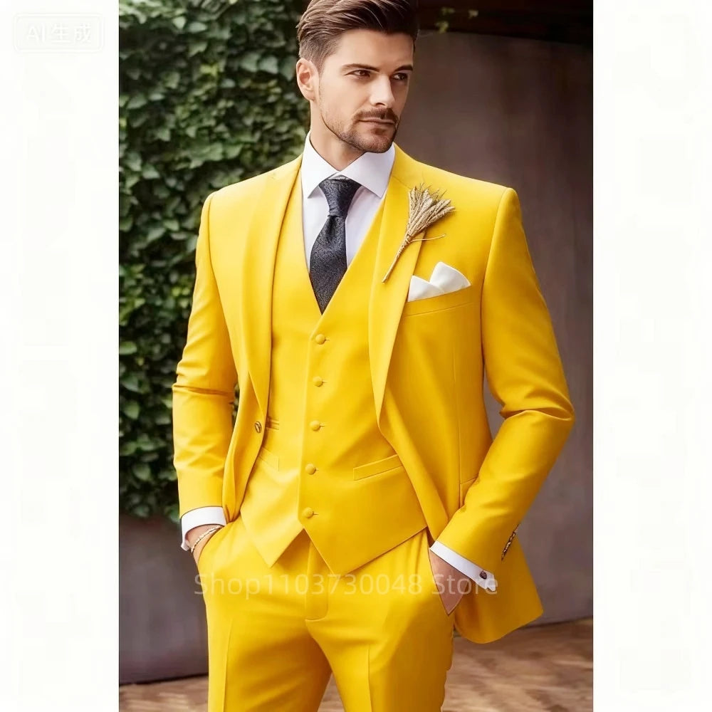 Classic Formal Suits for Men Peak Lapel Blazer Vest Pants 3 Pieces Suits Set Elegant Slim Fit Men's Suit for Business Party Prom