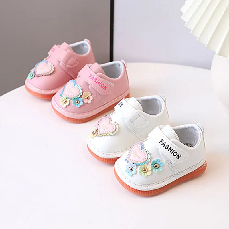 Baby Girls Walking Shoes Cute Flowers Kids Flat Shoes Round Toes 2025 Spring Autumn Girls Princess Casual Shoes Soft Non-slip