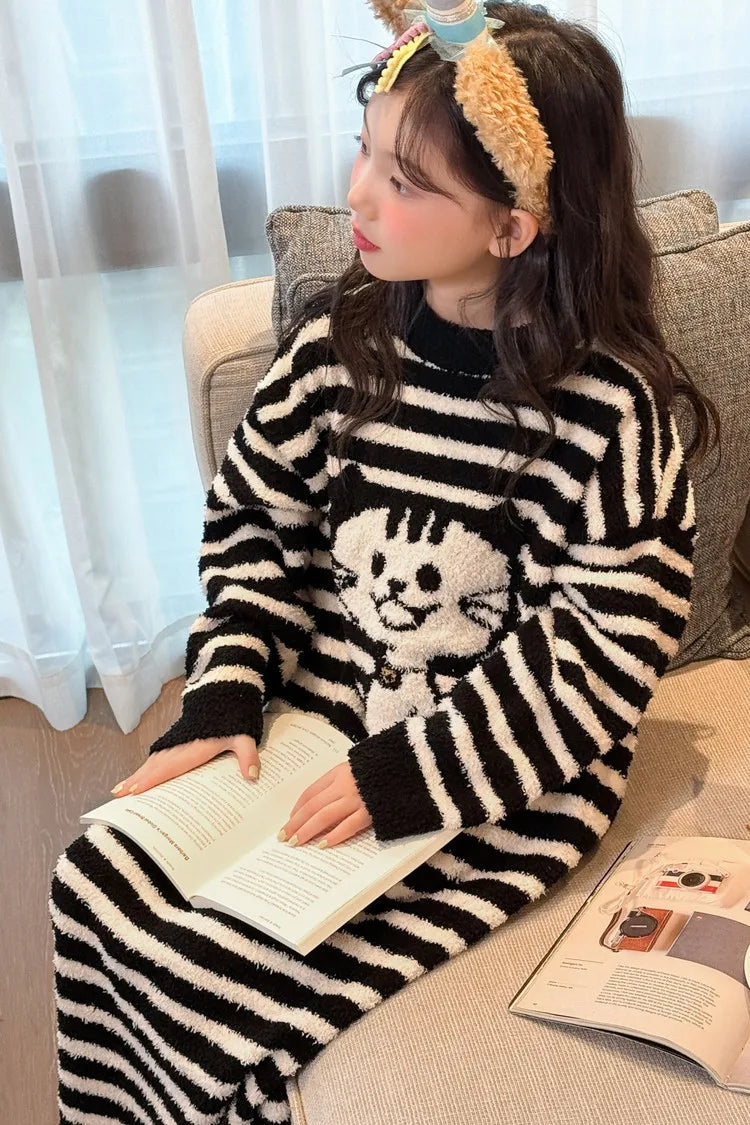 Girls Pajamas 2025 New Children's Nightgown Children's Autumn and Winter Loungewear