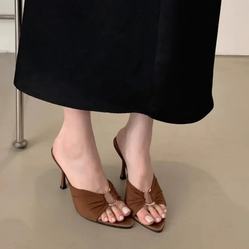 Women's High Heels Slippers Pointed Toe Metal Decoration Thin Heels Shoes Women Dress Fashion Korean Style Zapatillas De Mujer