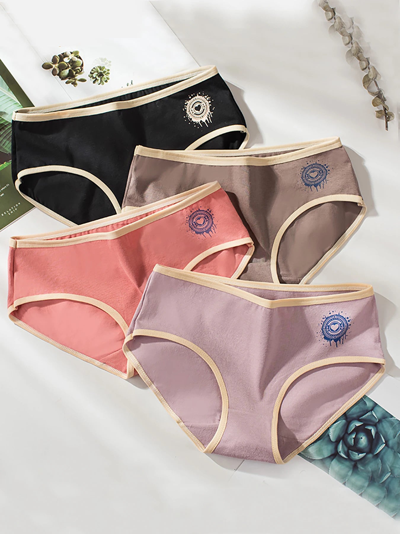 4 PCS Women's Underwear - New Printed Design - Soft and Breathable - Comfortable - Underwear Set - All Seasons Version