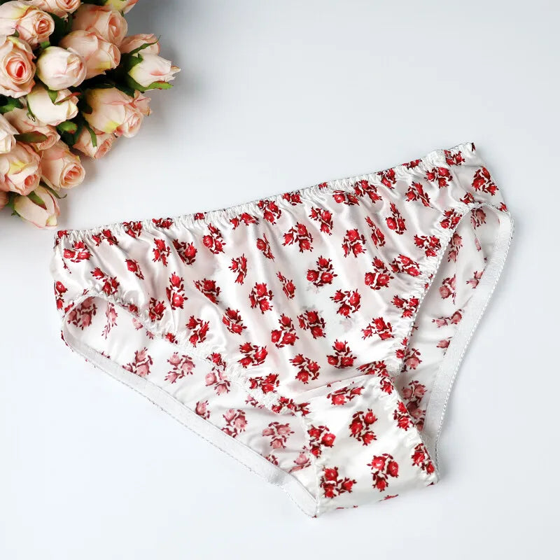 Silk Underwear Women's Large Size XXL e Breathable Antibacterial Low Waist Comfortable Innerwear Daily Use Cartoon Pat...