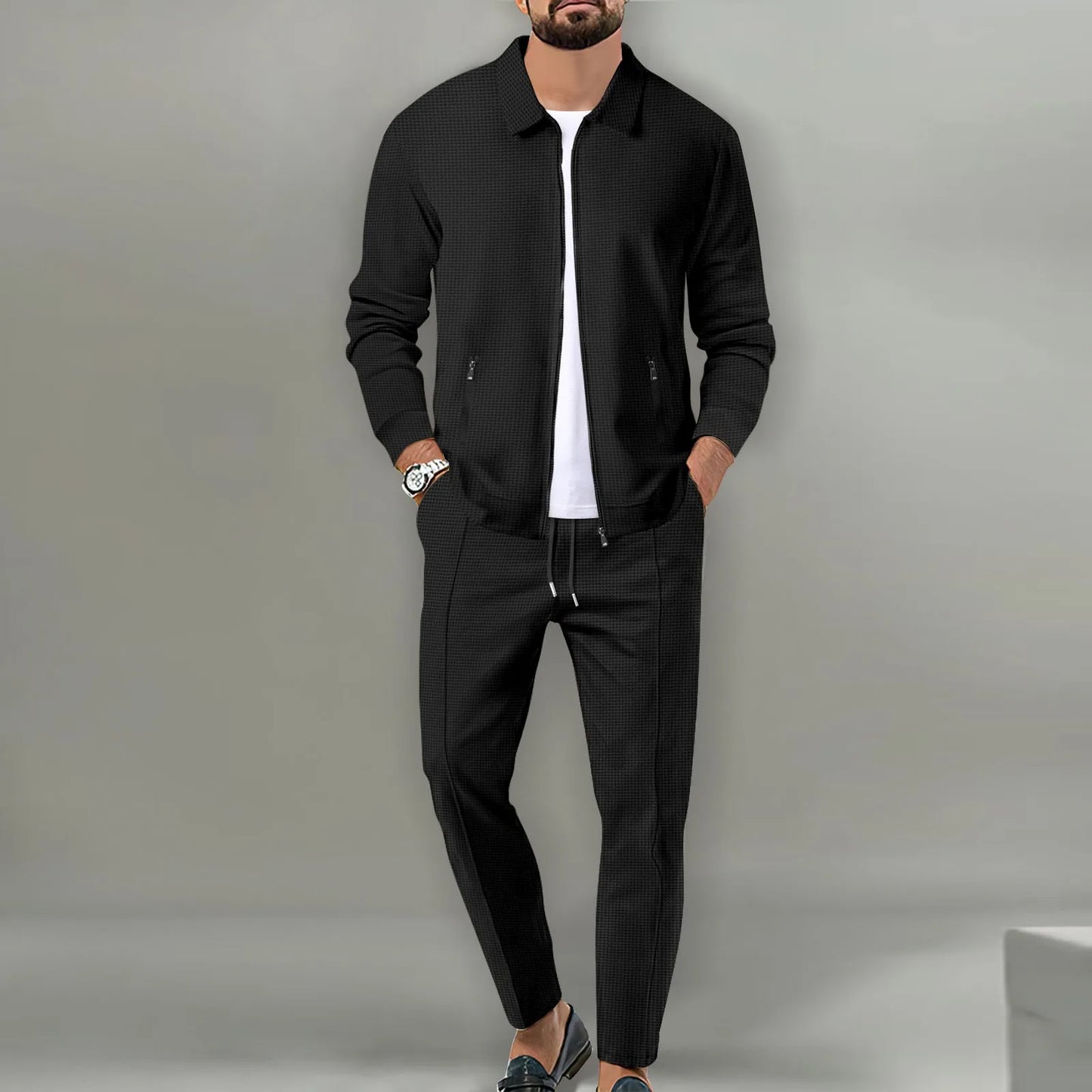 The new spring-autumn men's suit featuring a stylish waffle jacket and plain-colored trousers makes for a great casual outfit.