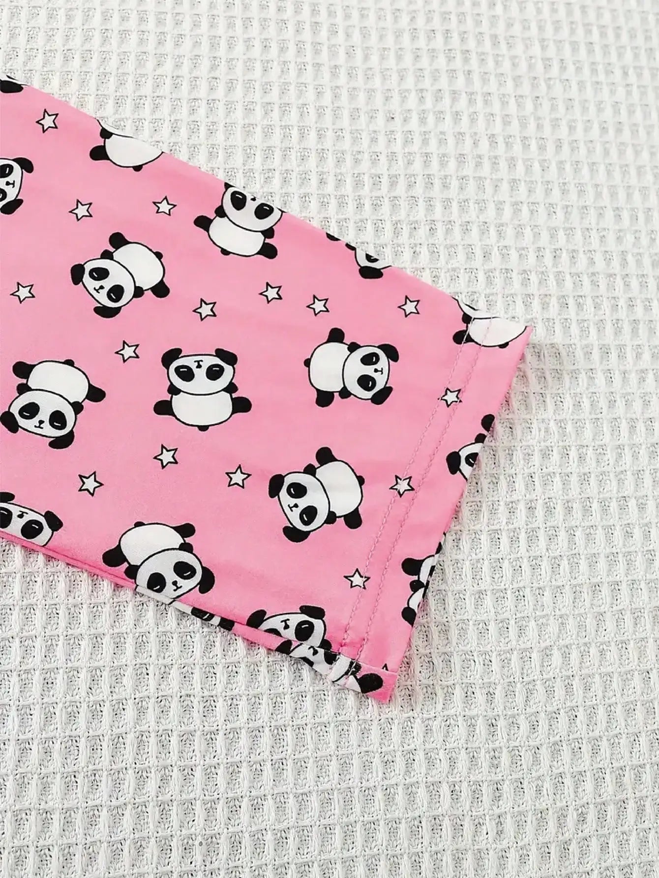 3-piece set of Big Girl casual pajamas, cute panda heart printed round neck long sleeved pants, trendy style