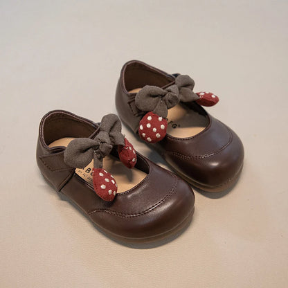 Baby Girls Leather Shoes with Cute Bow 2026 New Spring Autumn Toddler School Dance Flats Soft Sole Chic Princess Party Dress Up