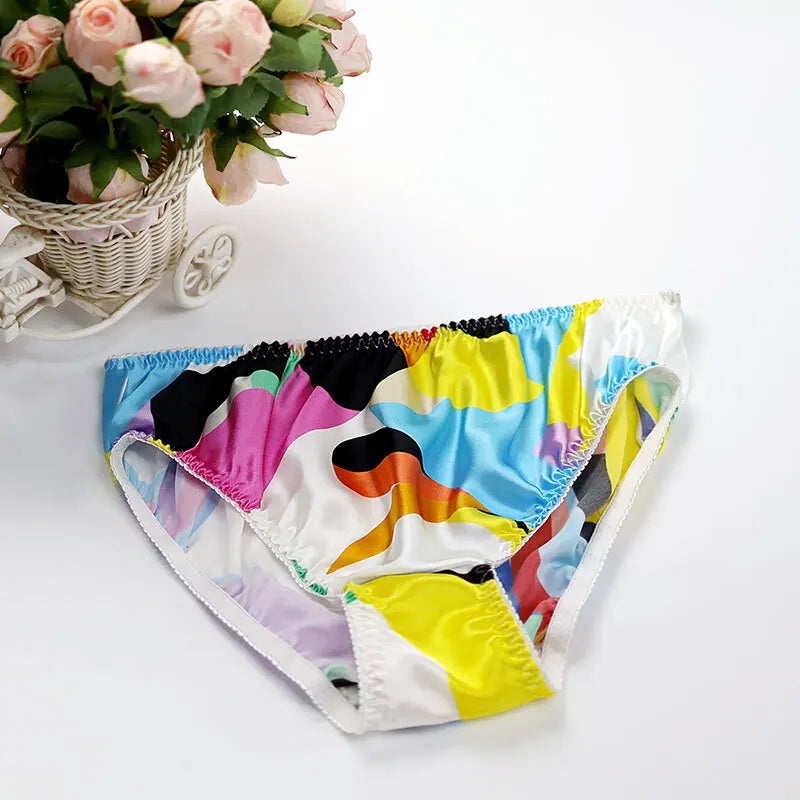 Silk Underwear Women's Large Size XXL e Breathable Antibacterial Low Waist Comfortable Innerwear Daily Use Cartoon Pat...