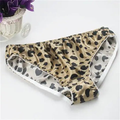 Silk Underwear Women's Large Size XXL e Breathable Antibacterial Low Waist Comfortable Innerwear Daily Use Cartoon Pat...