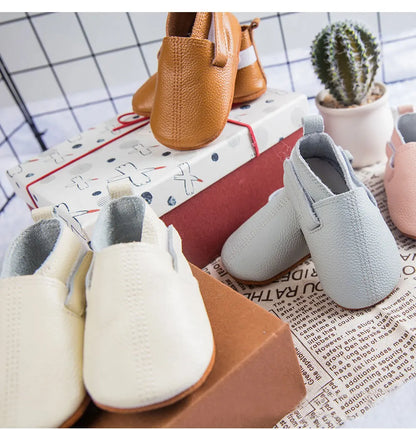Baby Shoes Toddler Girls Boys Casual Leather Shoes Winter Furry Boot Newborn Infant Barefoot Shoes Sapatato Loafers Items Stuff