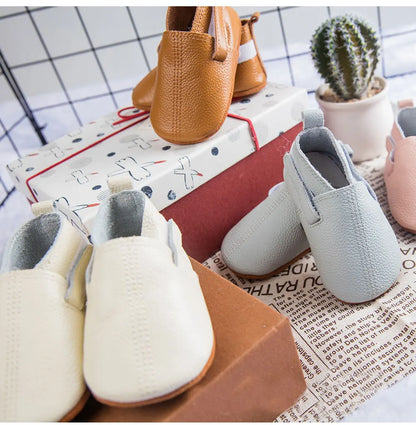 Baby Shoes Toddler Girls Boys Casual Leather Shoes Winter Furry Boot Newborn Infant Barefoot Shoes Sapatato Loafers Items Stuff