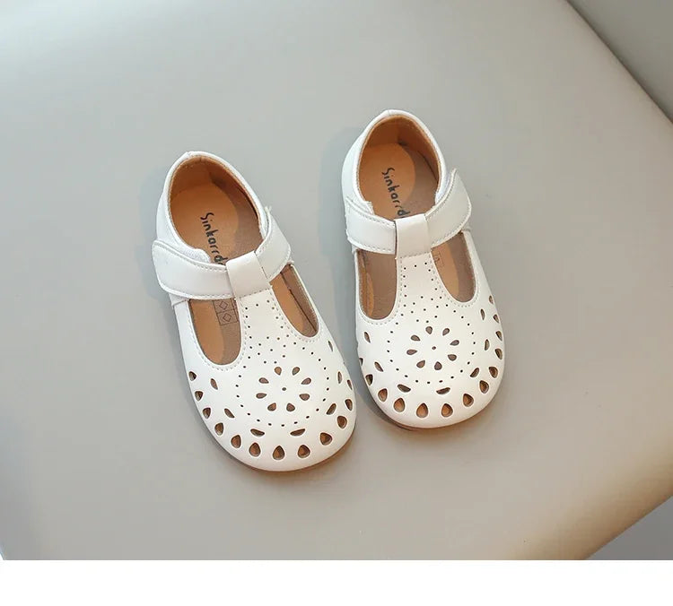 Baby Girls Dress Shoes for Wedding Party Cut-outs Hollow Soft Princess Breathable Kids Leather Flats T-strap 2025 Spring Summer