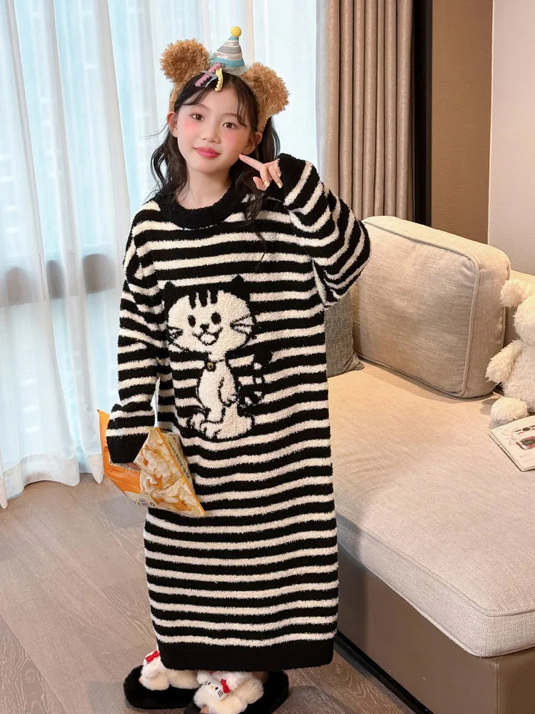Girls Pajamas 2025 New Children's Nightgown Children's Autumn and Winter Loungewear