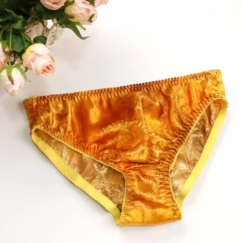 Silk Underwear Women's Large Size XXL e Breathable Antibacterial Low Waist Comfortable Innerwear Daily Use Cartoon Pat...