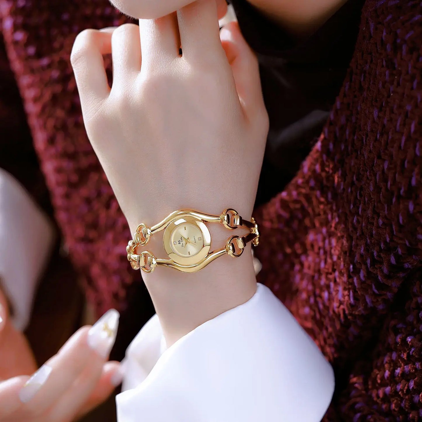 Fashion Luxury Watches For Woman 2025 New Luxury Golden Vintage Women's Wristwatches Ladies Dress Quartz Clock Relogio Feminino