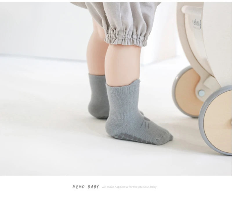 5 Pairs Infant Newborn Baby Anti-Slip Socks For Girls and Boys Accessories Toddler Cute Cartoon Floor Stockings