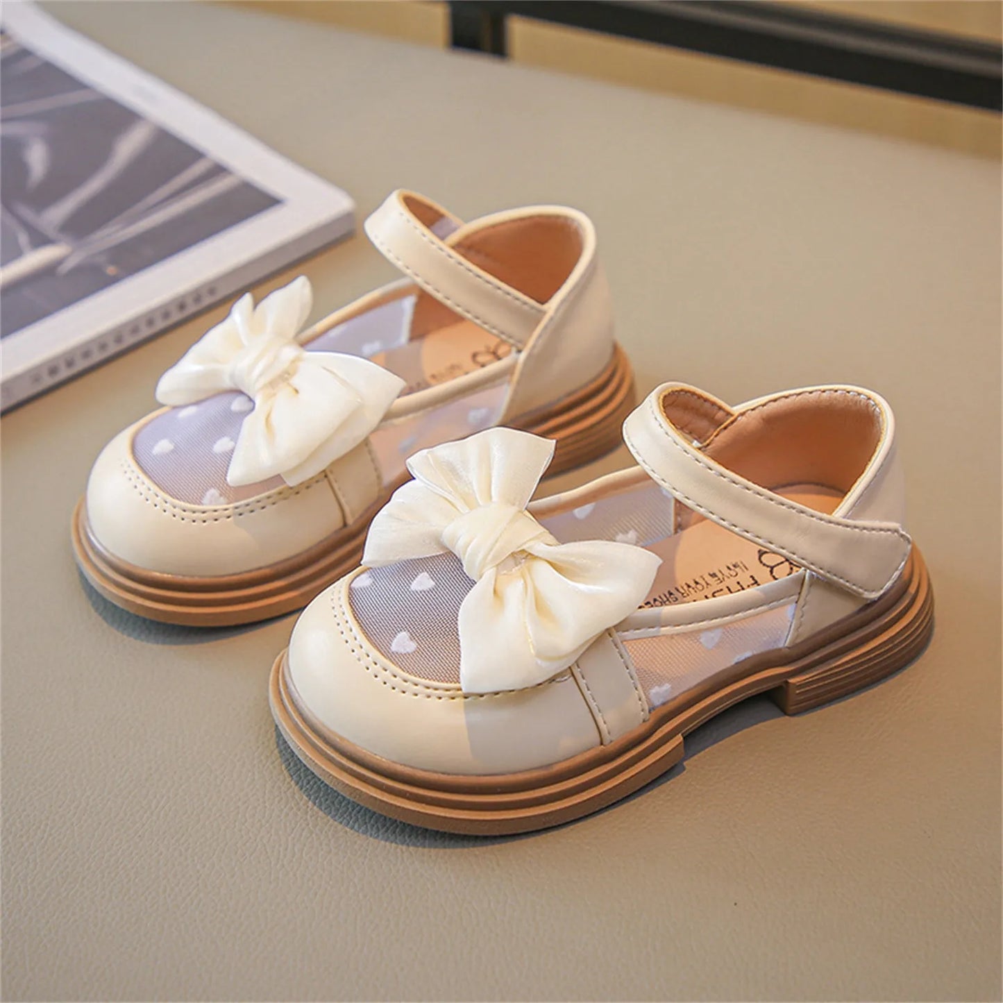 Walking Shoes For Baby Girls Soft Bottom Princess Shoes Sandals Spring Autumn Bow Round Toe Princess Dress Non-slip Shoes