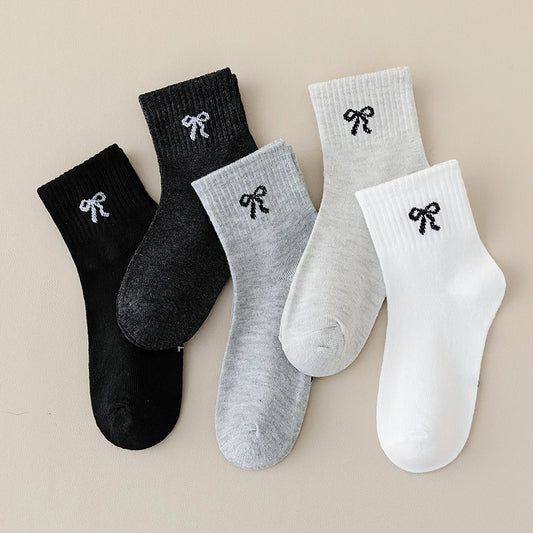 5/10 pairs of children's socks, girls' white sports short socks, suitable for spring, summer, autumn, and winter, moisture-wicki