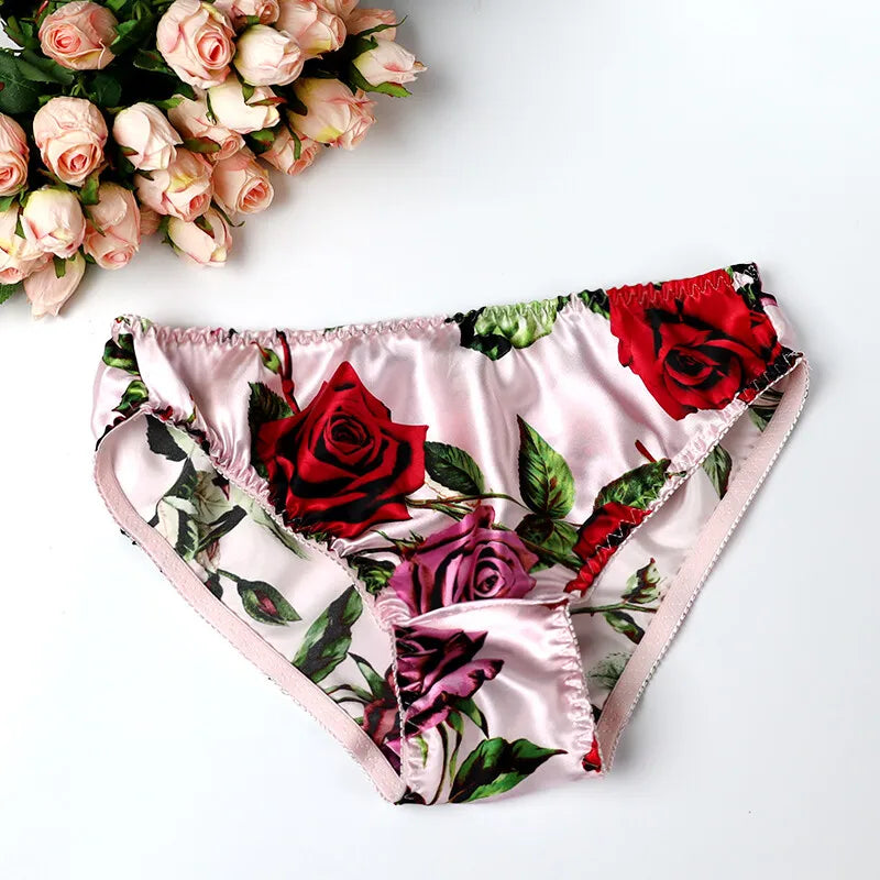 Silk Underwear Women's Large Size XXL e Breathable Antibacterial Low Waist Comfortable Innerwear Daily Use Cartoon Pat...