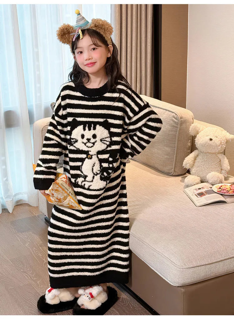 Girls Pajamas 2025 New Children's Nightgown Children's Autumn and Winter Loungewear