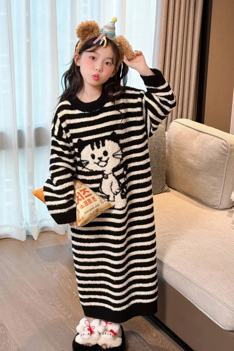 Girls Pajamas 2025 New Children's Nightgown Children's Autumn and Winter Loungewear
