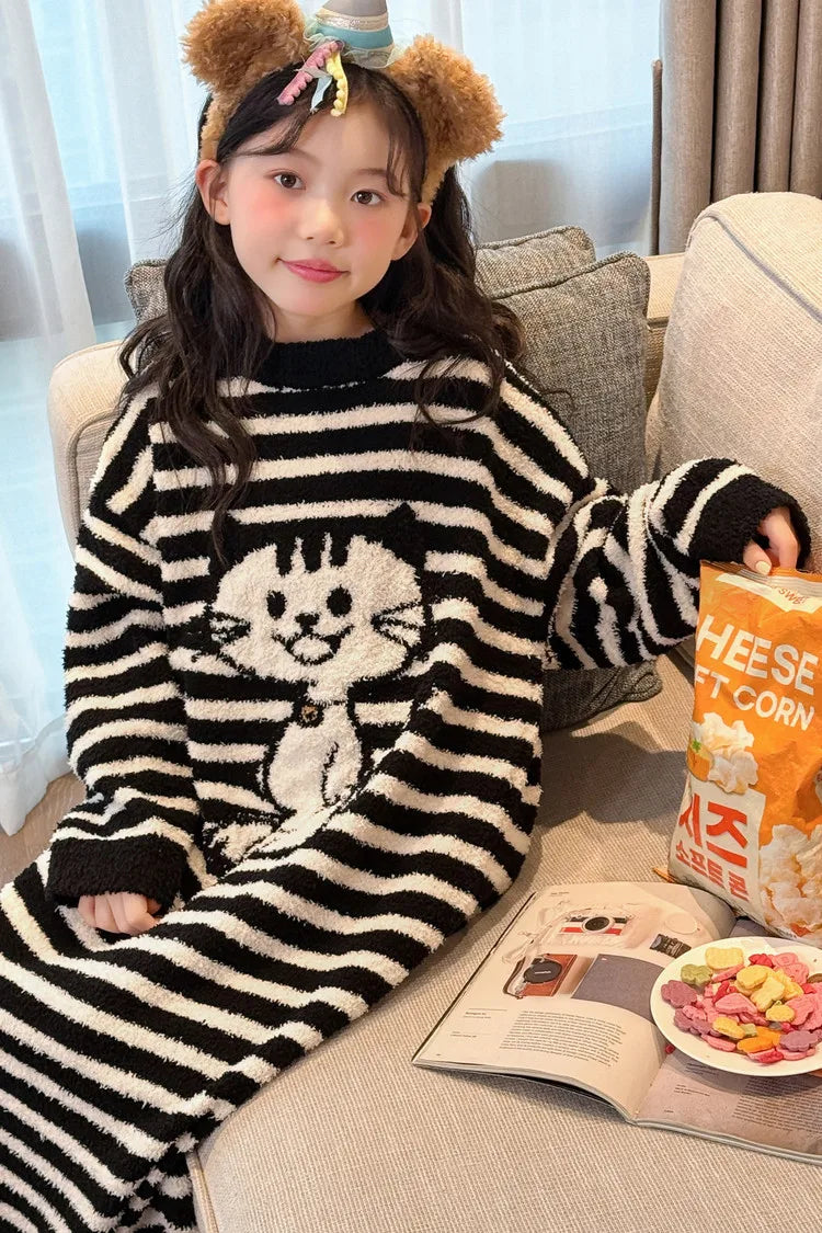Girls Pajamas 2025 New Children's Nightgown Children's Autumn and Winter Loungewear
