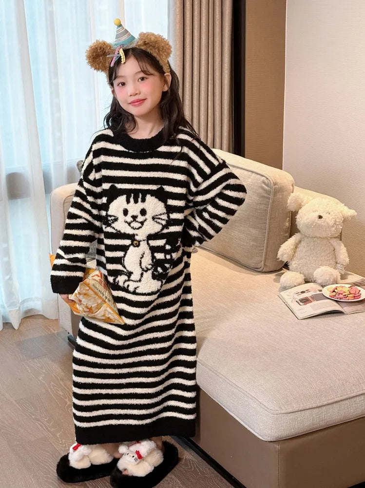Girls Pajamas 2025 New Children's Nightgown Children's Autumn and Winter Loungewear