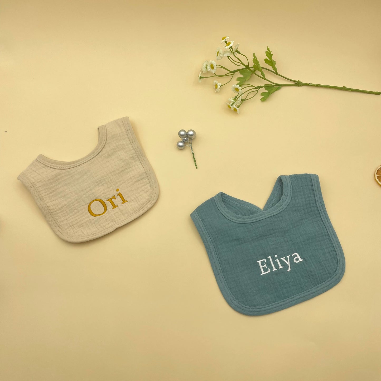 Personalized Baby Saliva Towel Pure Cotton Scarf Baby Feeding Stuff Infant Boys & Girls Custom Name Bib Gift 2Pcs