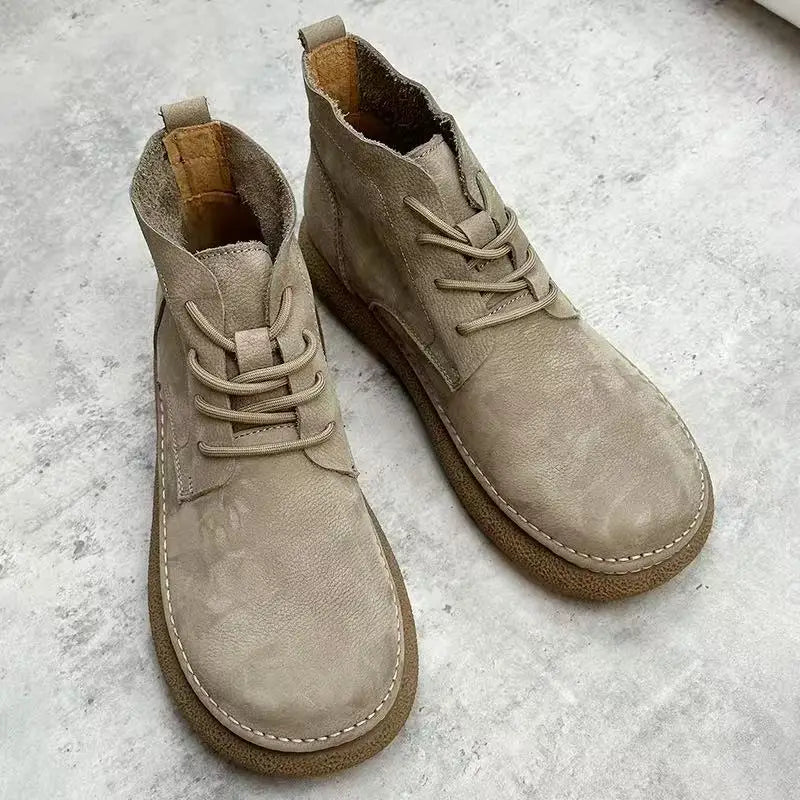 Men's boots fashionable new casual high top shoes comfortable classic British style small leather shoes outdoor leather boots