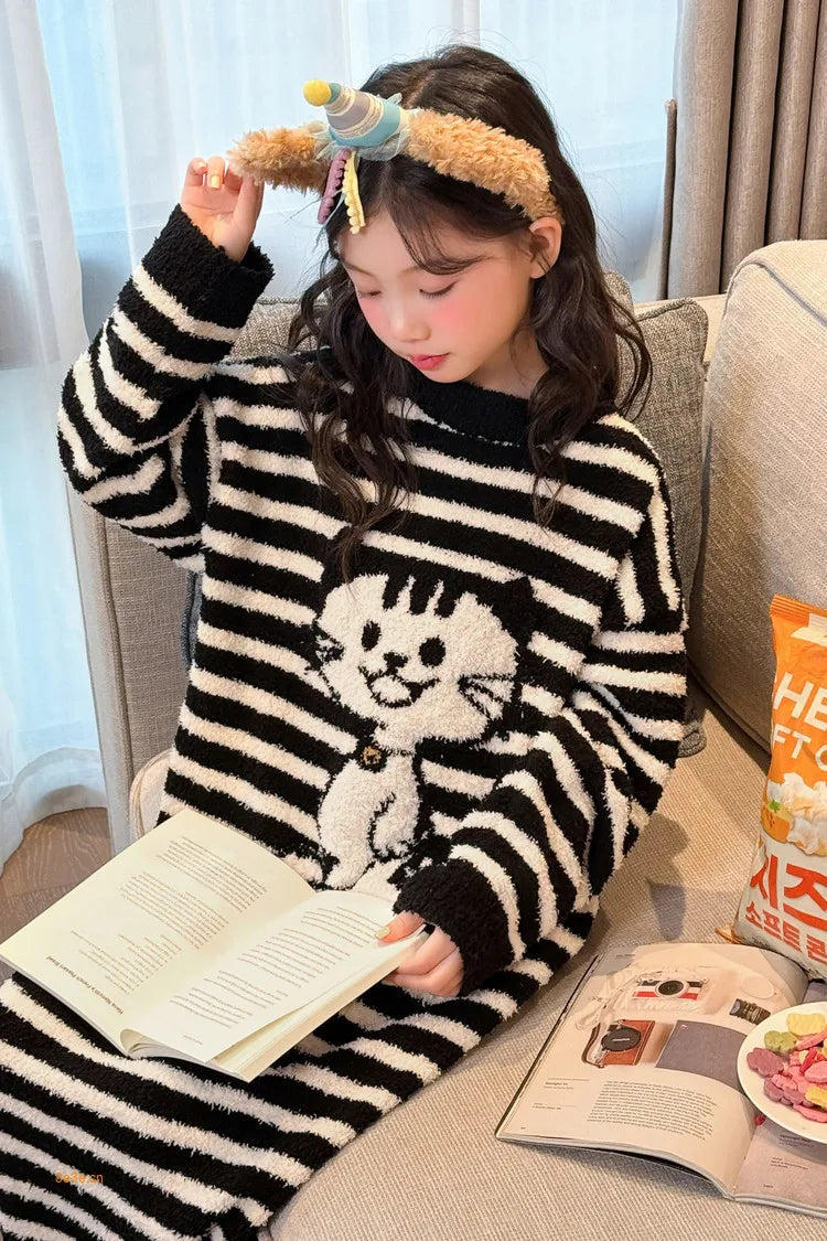Girls Pajamas 2025 New Children's Nightgown Children's Autumn and Winter Loungewear