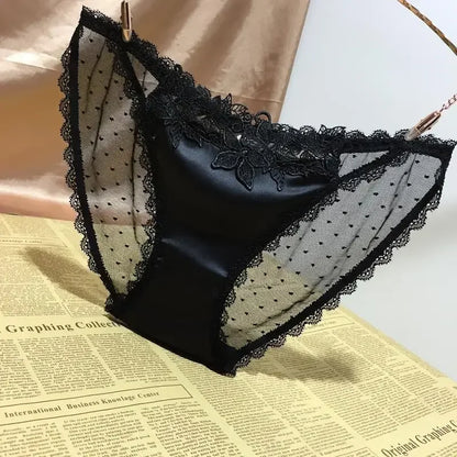 Women's Underwear Sexy Fashionable Satin Lace Embroidered Hollow out traceless Transparent Enticing Women's Underwear