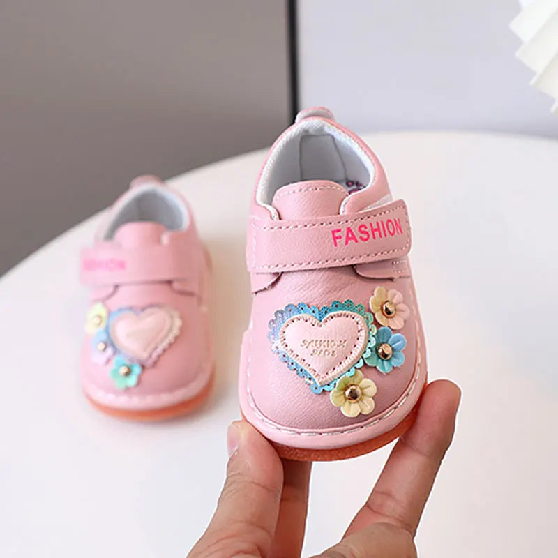 Baby Girls Walking Shoes Cute Flowers Kids Flat Shoes Round Toes 2025 Spring Autumn Girls Princess Casual Shoes Soft Non-slip