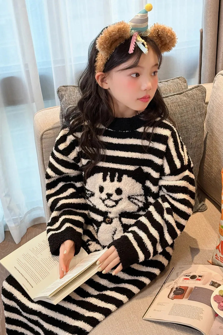 Girls Pajamas 2025 New Children's Nightgown Children's Autumn and Winter Loungewear