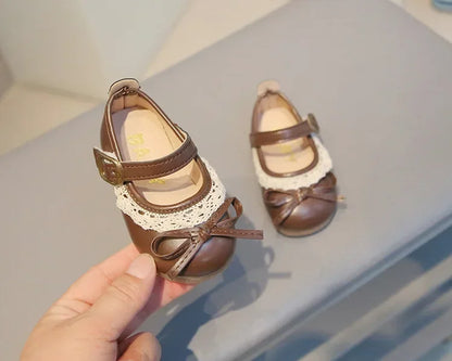 Girls Walking Shoes Sweet Lace Simple Bows 2025 New Baby Princess Shoes Round Toes Kids Leather Shoes Non-slip Soft Sole Flats