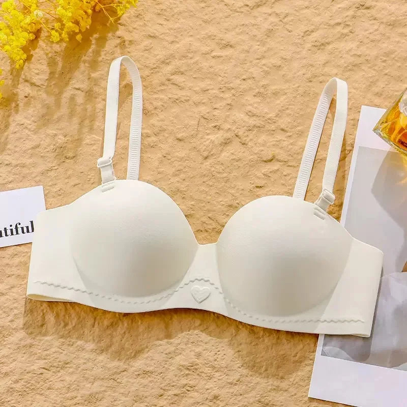 New One-piece Traceless Underwear for Girls with Small Breasts That Look Big and Gather To Prevent Sagging Bra for Women