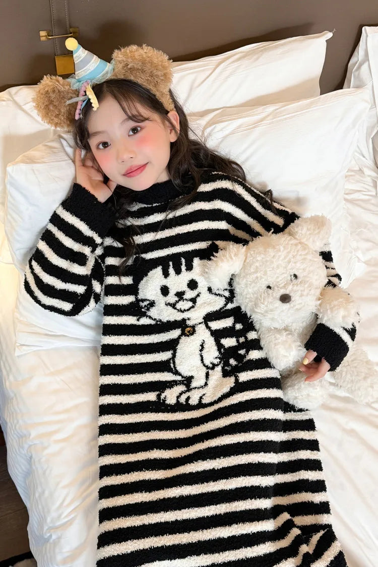 Girls Pajamas 2025 New Children's Nightgown Children's Autumn and Winter Loungewear